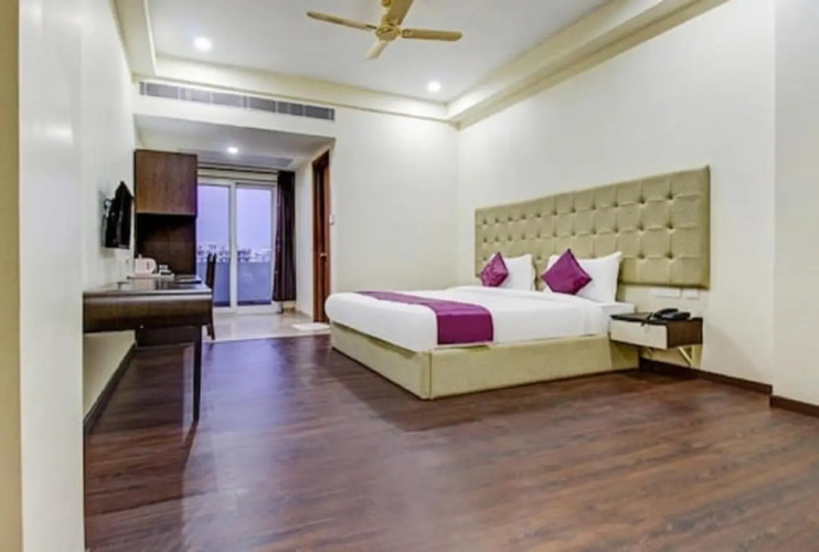 Lime Tree Hotel Sushant Lok Gurgaon