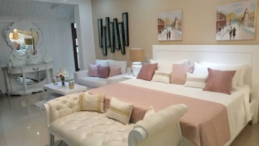 Presidential room