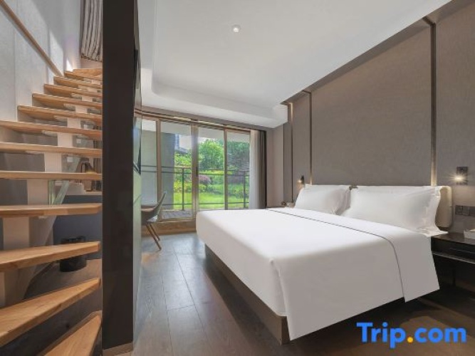 Duplex Suite with balcony
