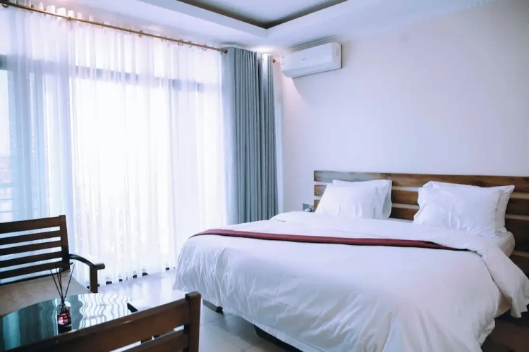 Deluxe Double room with balcony and with city view
