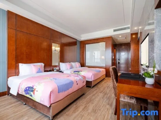 Standard Double Family room with view