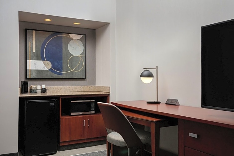 1 Bedroom Double Suite