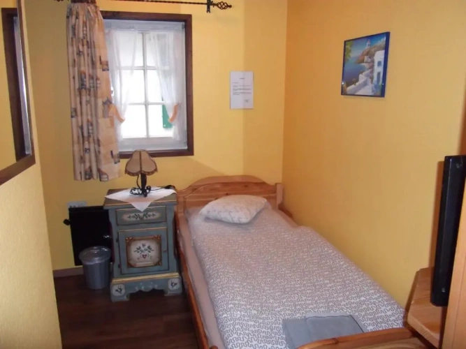 Economy Single room
