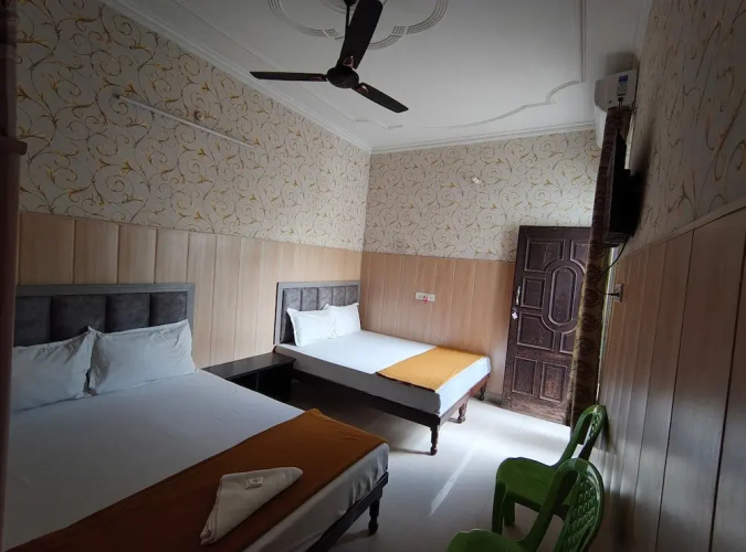 Varuna Palace Varanasi