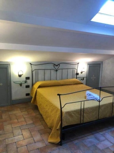 Economy Triple room
