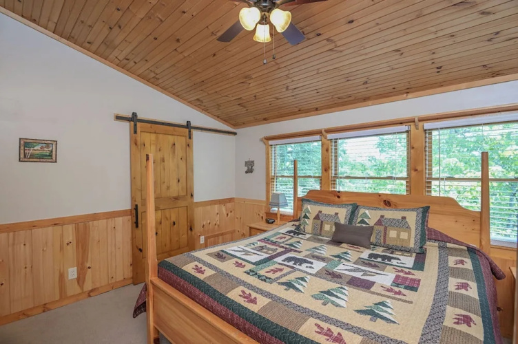 Best of Both Worlds by Eagles Ridge Resort