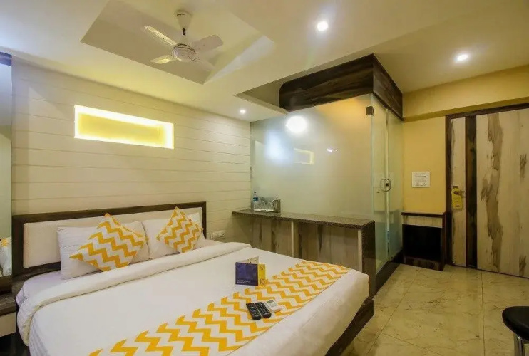 FabHotel Blue Bell Residency Thane East