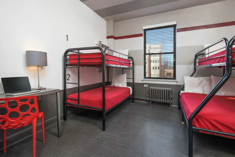 Chicago Getaway Hostel
