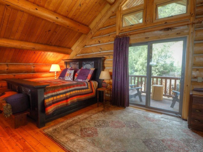 Mounticello Log Cabin - 4 Br Home