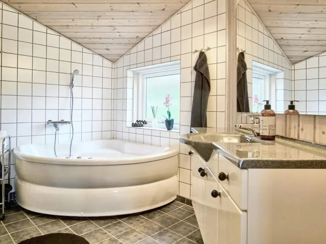 5 Star Holiday Home in Allinge