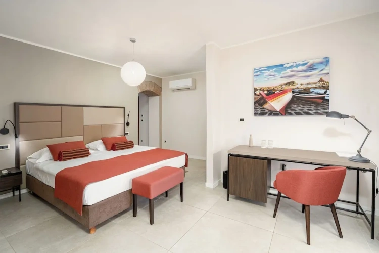 Standard Double room with balcony and with city view