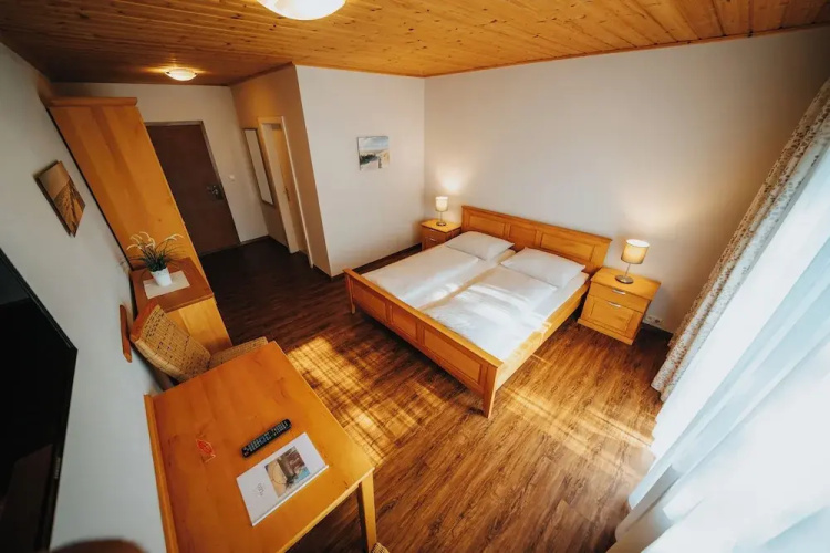 Hotel Leo