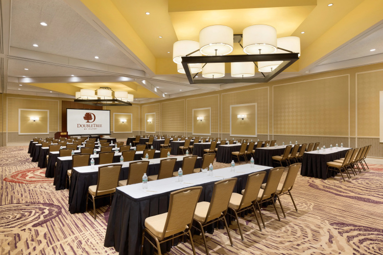 DoubleTree by Hilton Somerset Hotel and Conference Center photo 17