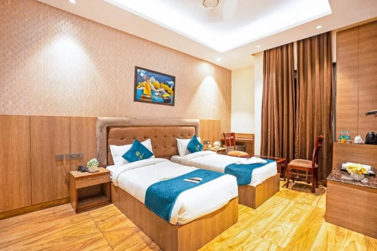Superior Twin room
