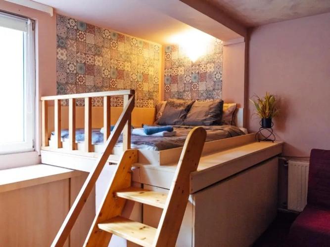 1 Bedroom Apartment