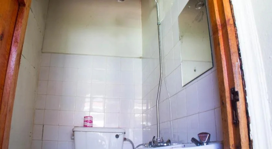 Sabinyo Guest House