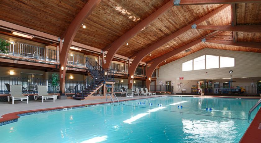 Best Western Plus Plattsburgh photo 11