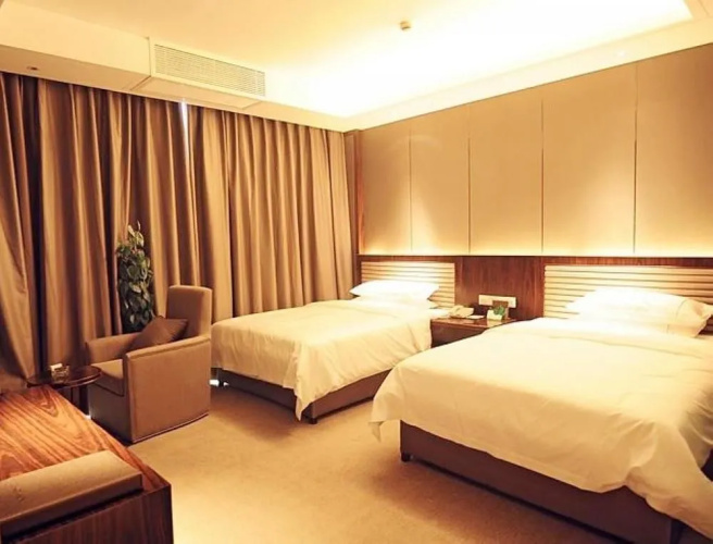 Totem Impress Hotel