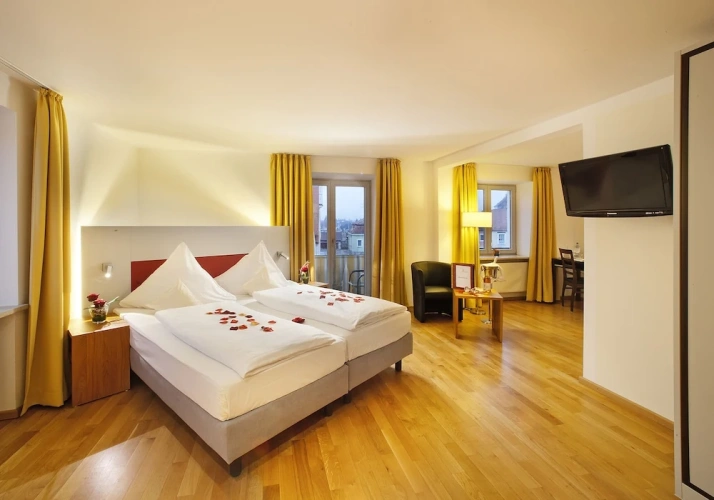 1 Bedroom Comfort Double room with balcony
