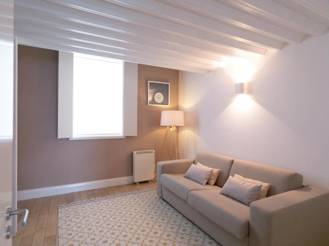 3 Bedrooms Apartment