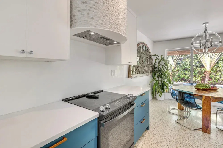 Tropical Backyard W/pool: 10 min From Miami Beach!
