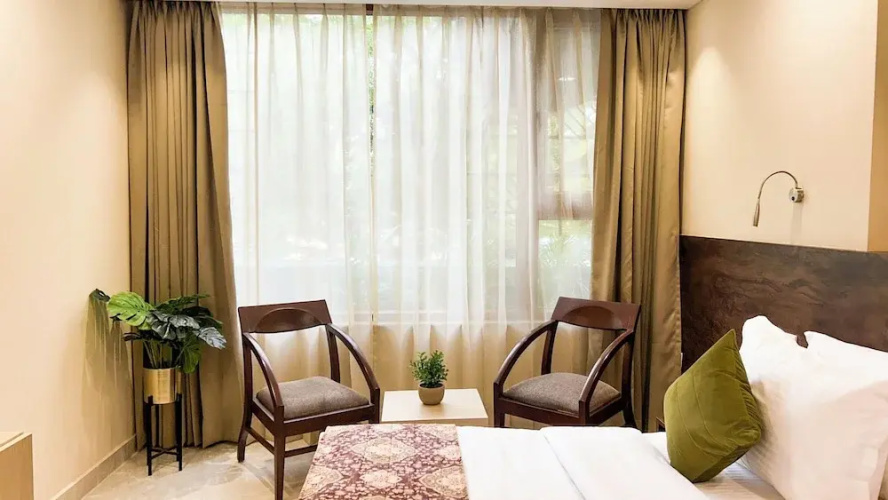 Iris Suites Kalkaji