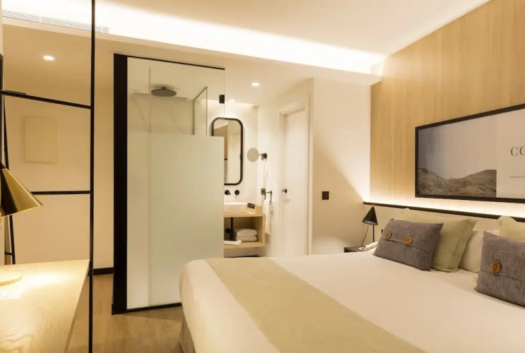 Standard Double room with balcony