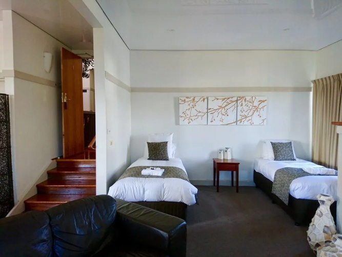Portsea Hotel