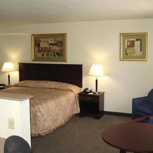 Superior Double Basement room