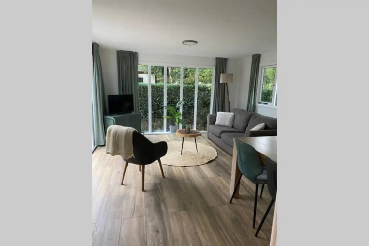 Modern rustgevend chalet in Putten 131