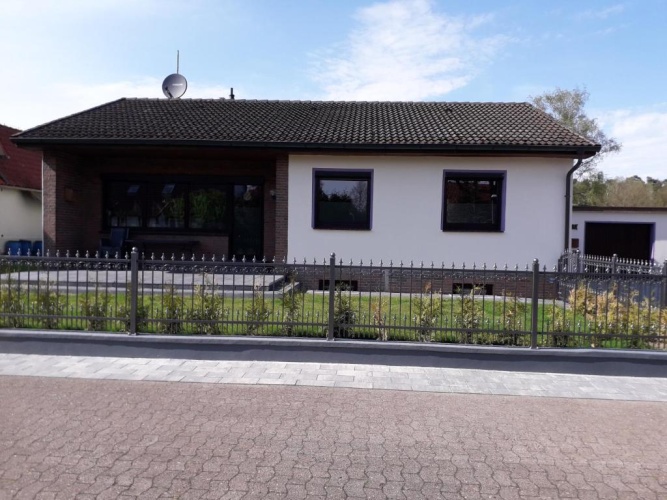 2 Bedrooms Double Basement Apartment