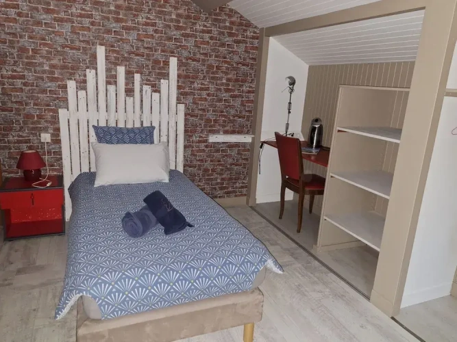 Standard Double room with garden view