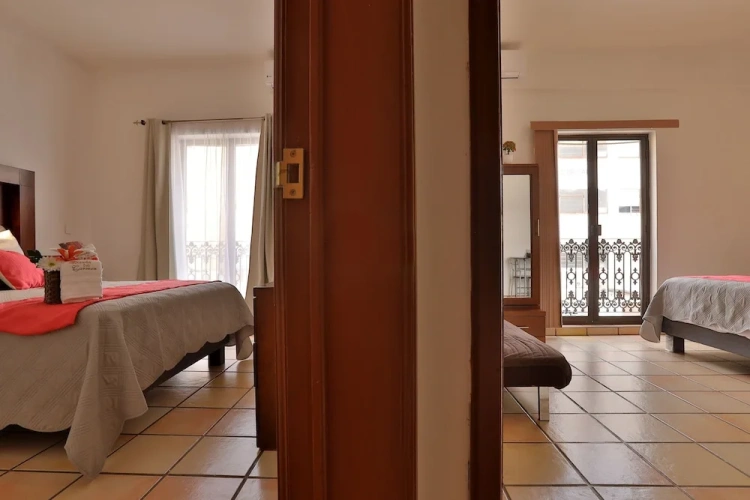 2 Bedrooms Standard Suite
