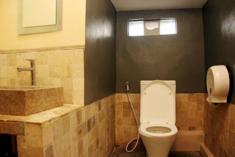 ALA Hostel