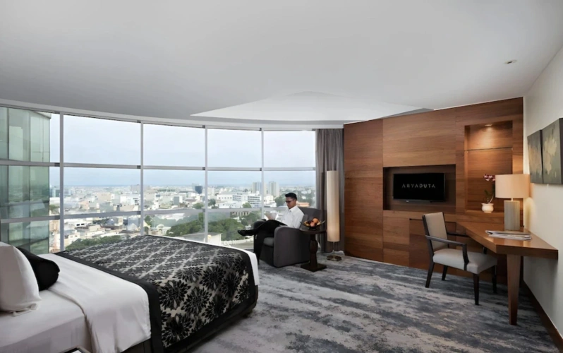Executive Suite
