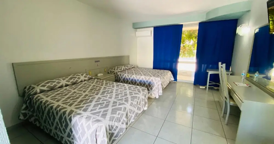 Hotel la Cascada Express