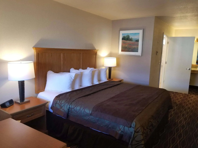 Best Western Pacific Highway Inn