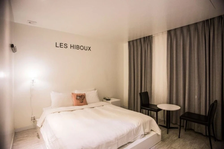 Guest rooms
