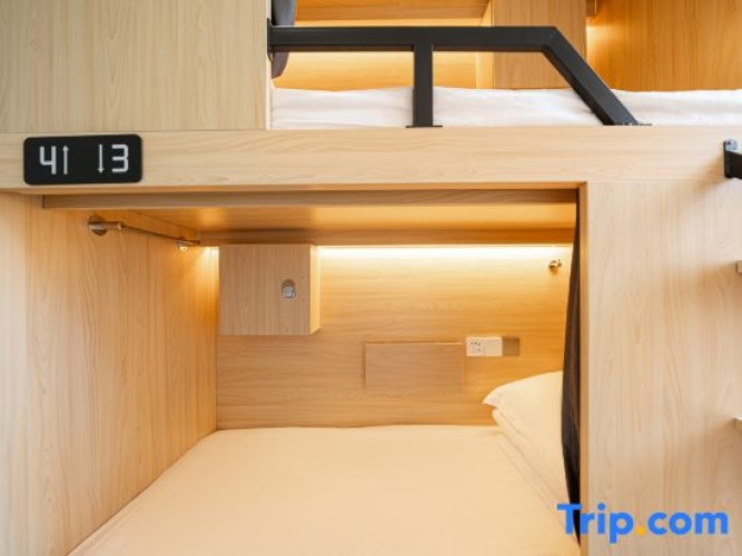 Bed in Dorm (female dorm)