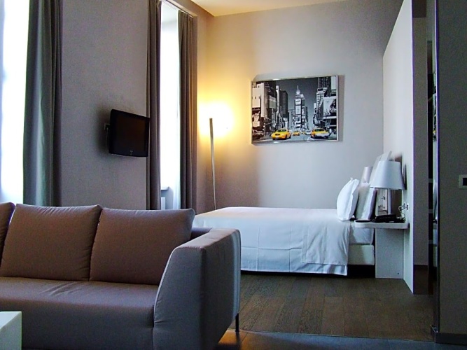 Double Suite