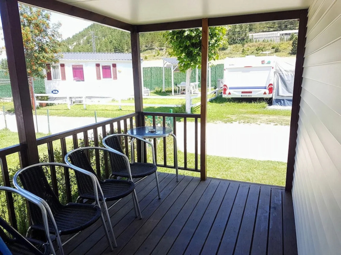 Camping Rio Nela
