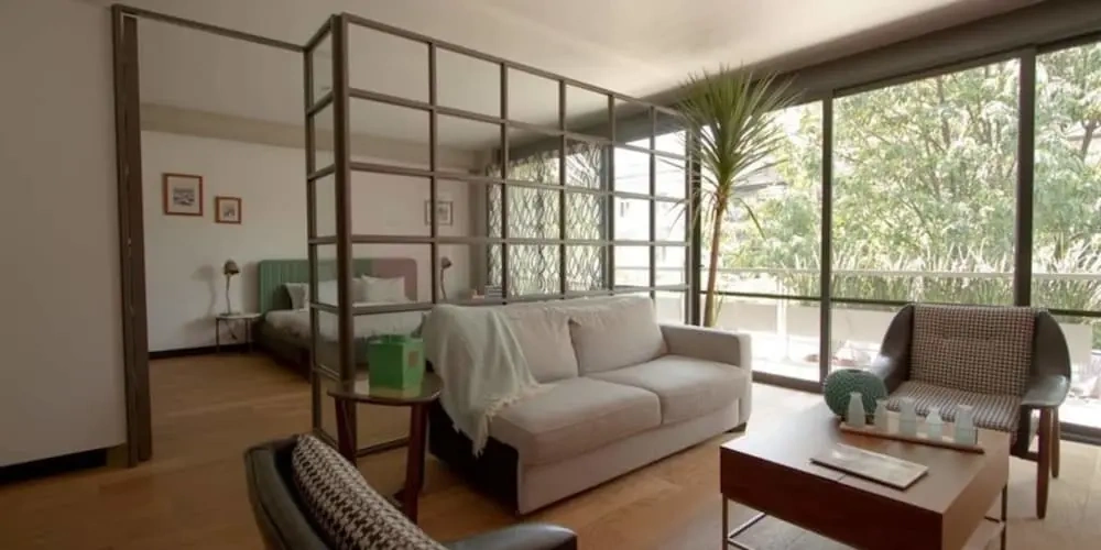 Apartment with balcony