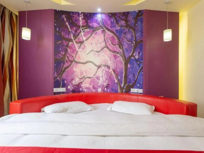 Lubinghua Express Hotel