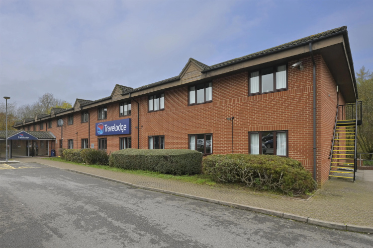 Travelodge Newbury Tot Hill