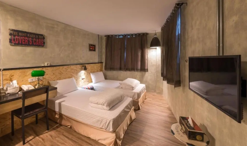 Posh Twin room