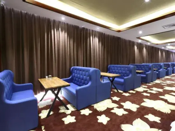 Tanghai Holiday Hotel