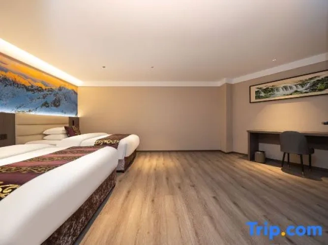 2 Bedrooms Suite