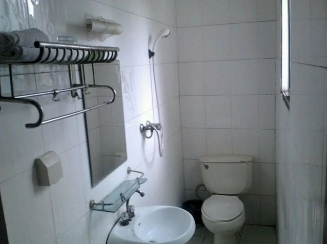Airport 9 Plus 9 Budget Hotel