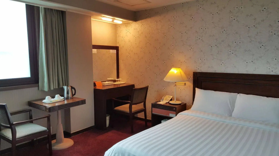Hotel AIRPORT