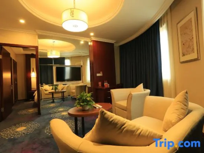 The Tophams Hotel Suez